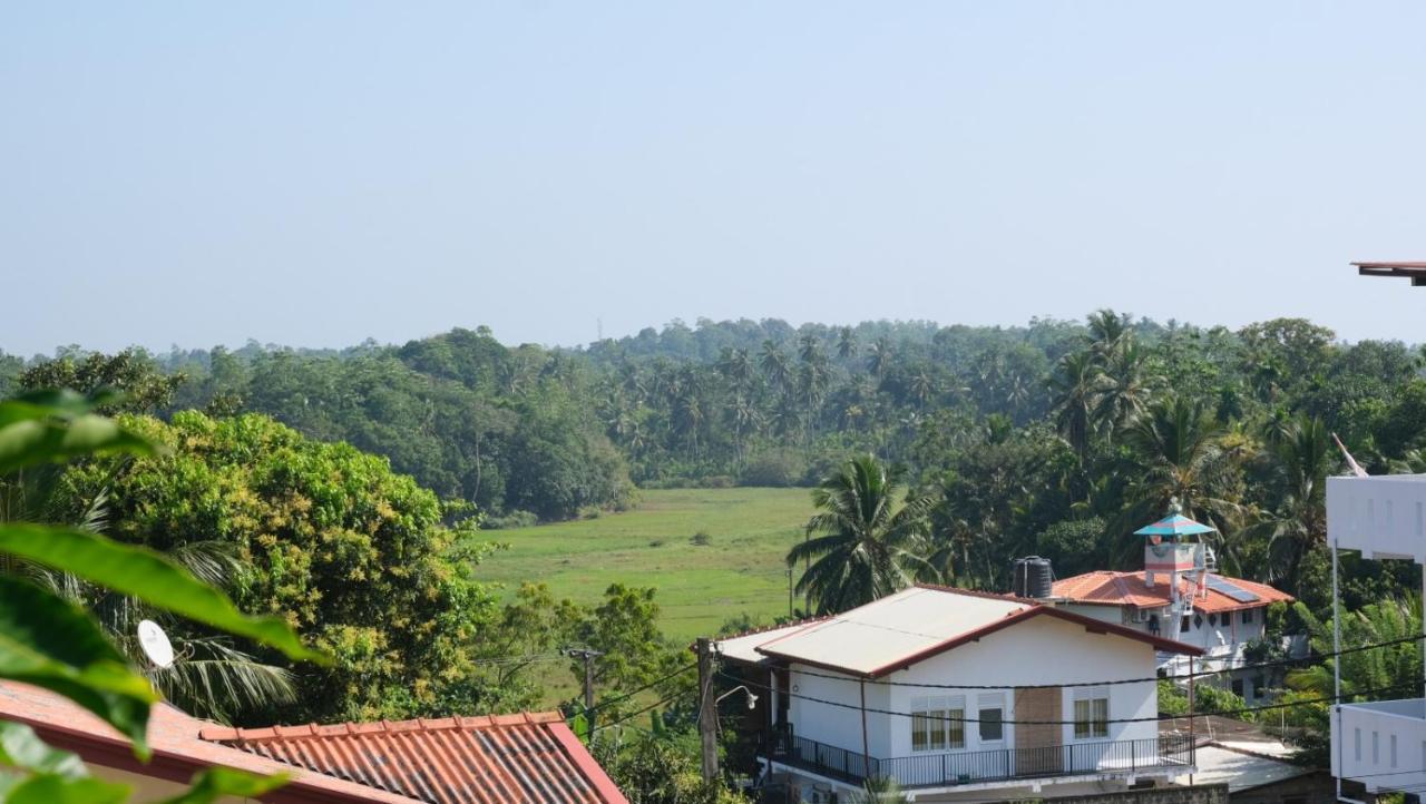 Villa Hilltop By Yehansa With Unlimited Fiber Wifi Hikkaduwa Exterior foto